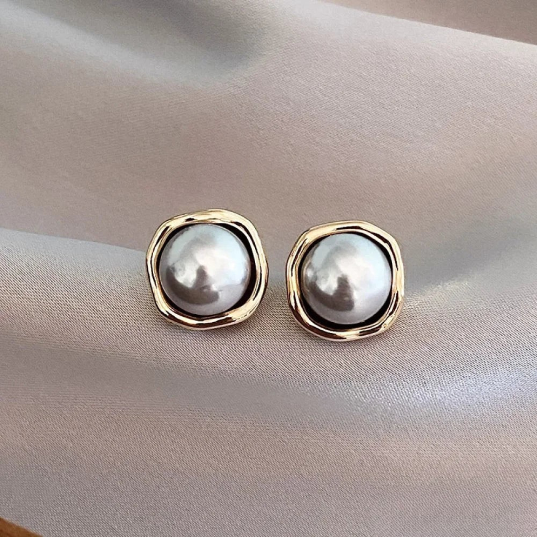 Arabella™ | Anting Mutiara Hitam Elegan
